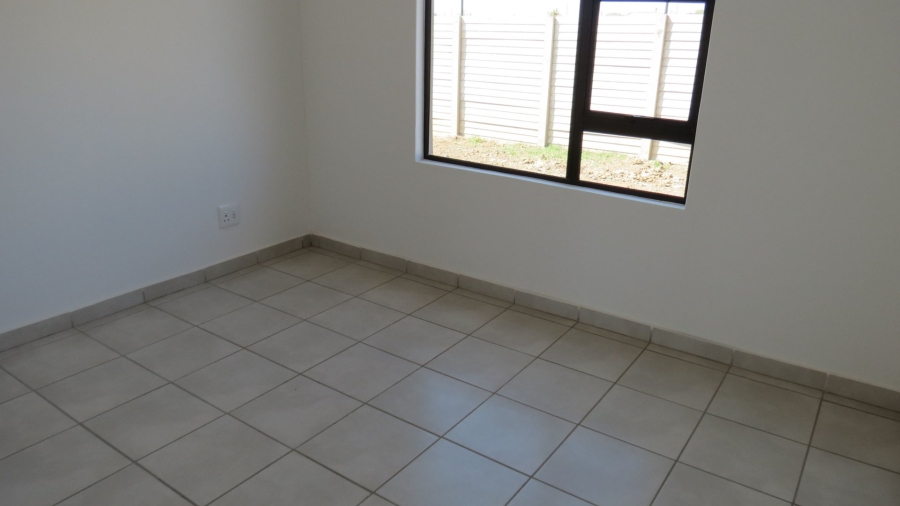 3 Bedroom Property for Sale in Crystal Park Gauteng