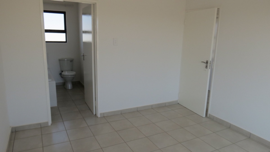 3 Bedroom Property for Sale in Crystal Park Gauteng