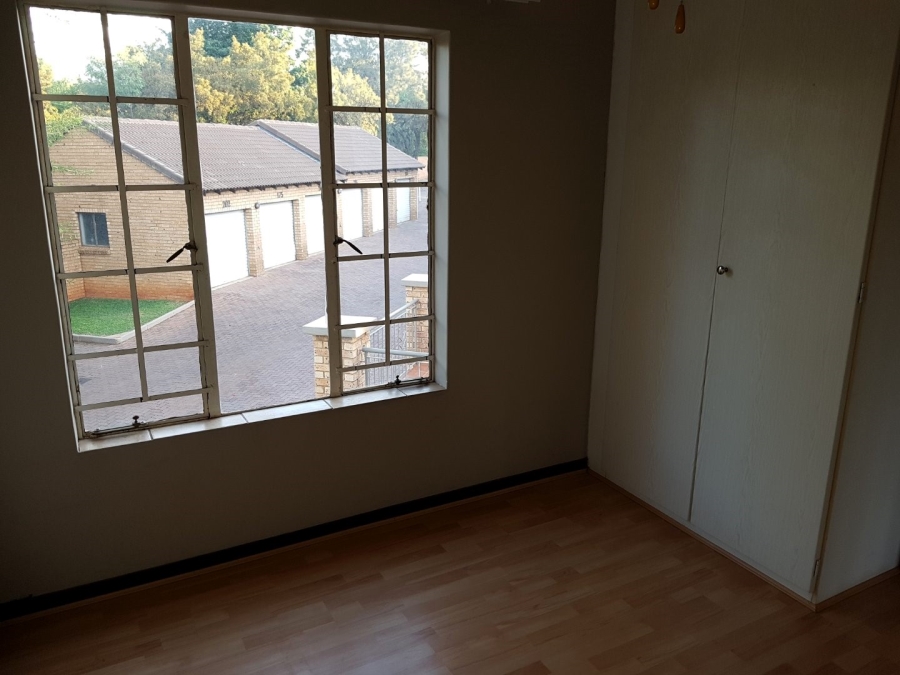 To Let 2 Bedroom Property for Rent in Boardwalk Villas Gauteng