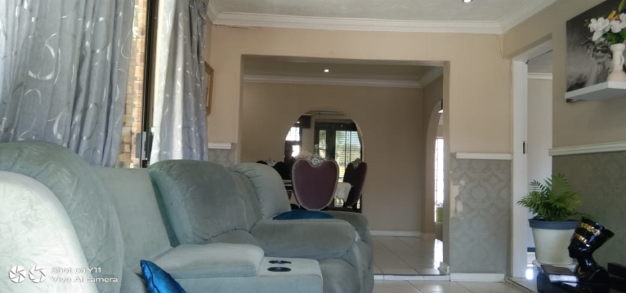 3 Bedroom Property for Sale in Leondale Gauteng