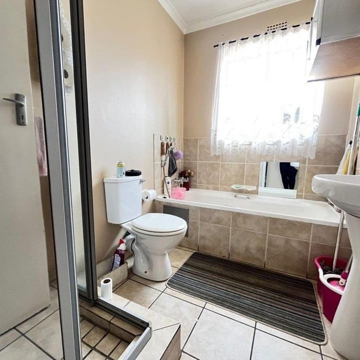 2 Bedroom Property for Sale in Minnebron Gauteng