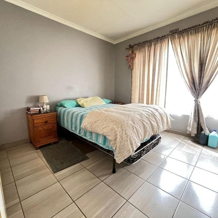 2 Bedroom Property for Sale in Minnebron Gauteng