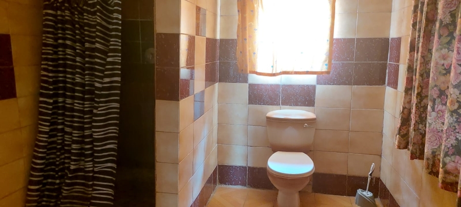 2 Bedroom Property for Sale in Lenasia Gauteng