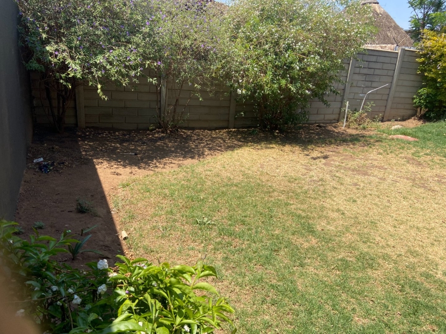 To Let 3 Bedroom Property for Rent in Krugersdorp West Gauteng