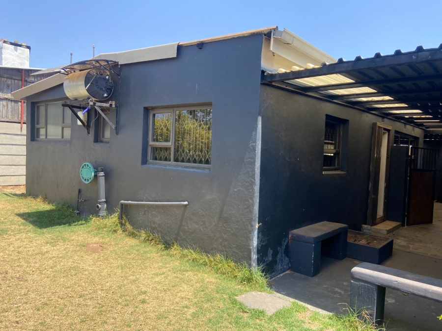 To Let 3 Bedroom Property for Rent in Krugersdorp West Gauteng