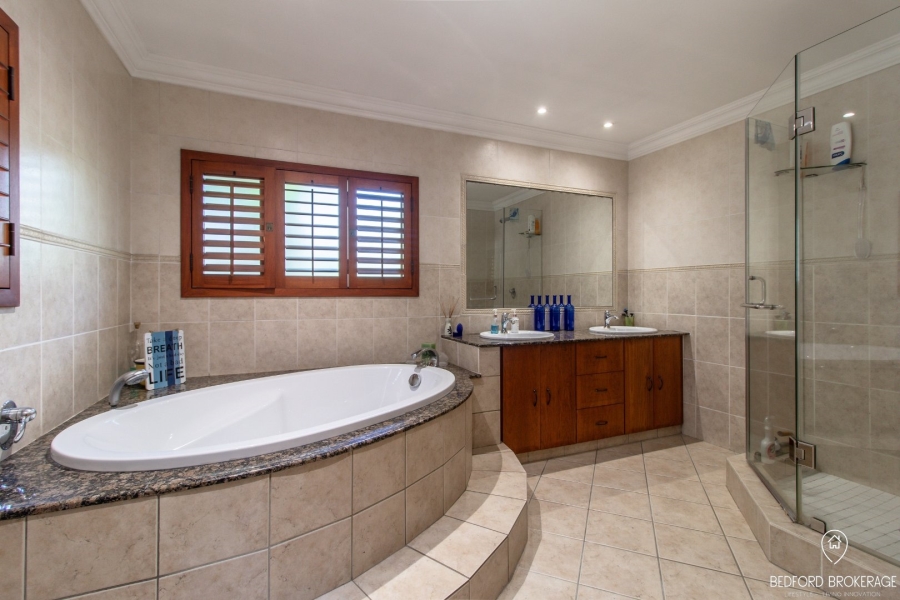 5 Bedroom Property for Sale in Bedfordview Gauteng