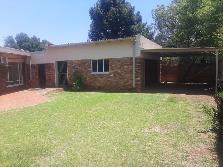 4 Bedroom Property for Sale in East Lynne Gauteng