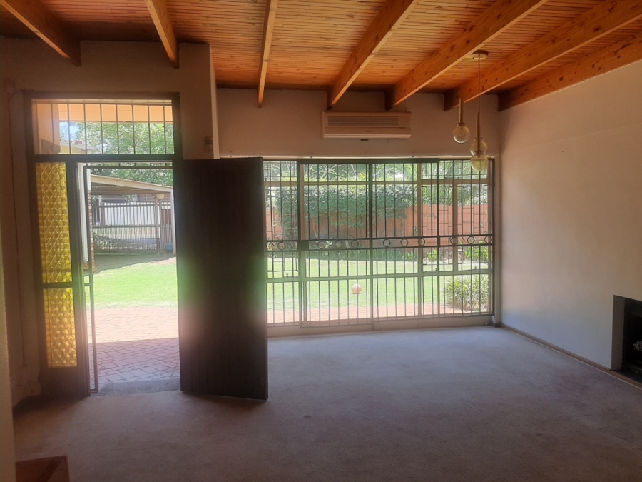 4 Bedroom Property for Sale in East Lynne Gauteng