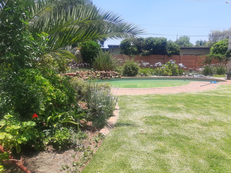 4 Bedroom Property for Sale in East Lynne Gauteng