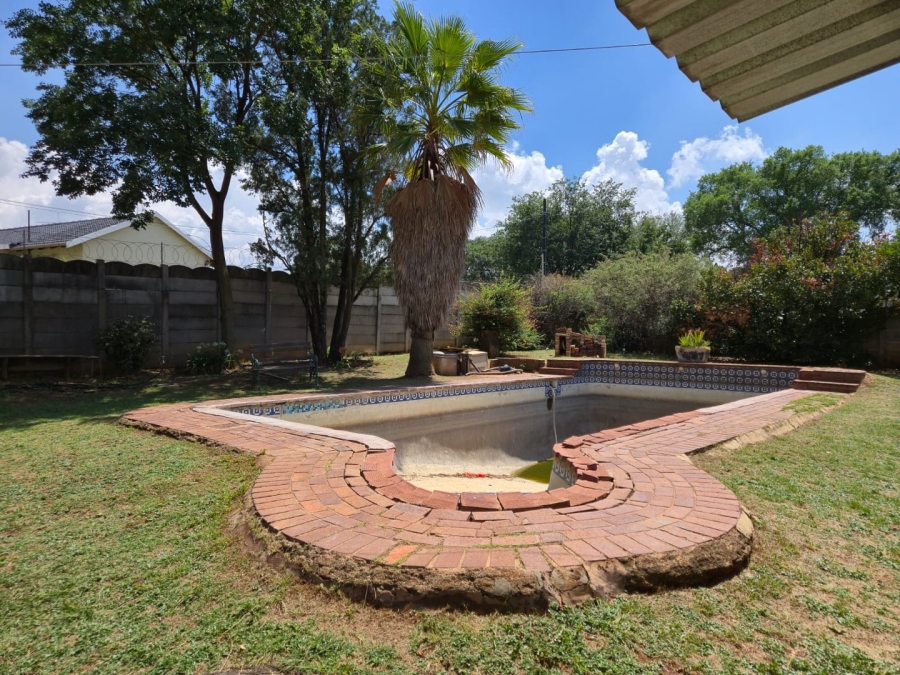 3 Bedroom Property for Sale in Elspark Gauteng