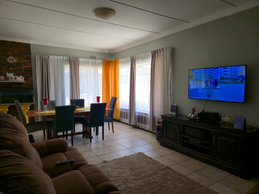 3 Bedroom Property for Sale in Elspark Gauteng