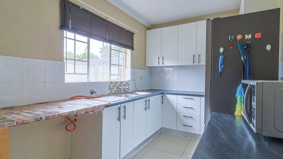 2 Bedroom Property for Sale in Allens Nek Gauteng