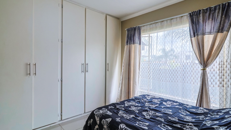 2 Bedroom Property for Sale in Allens Nek Gauteng