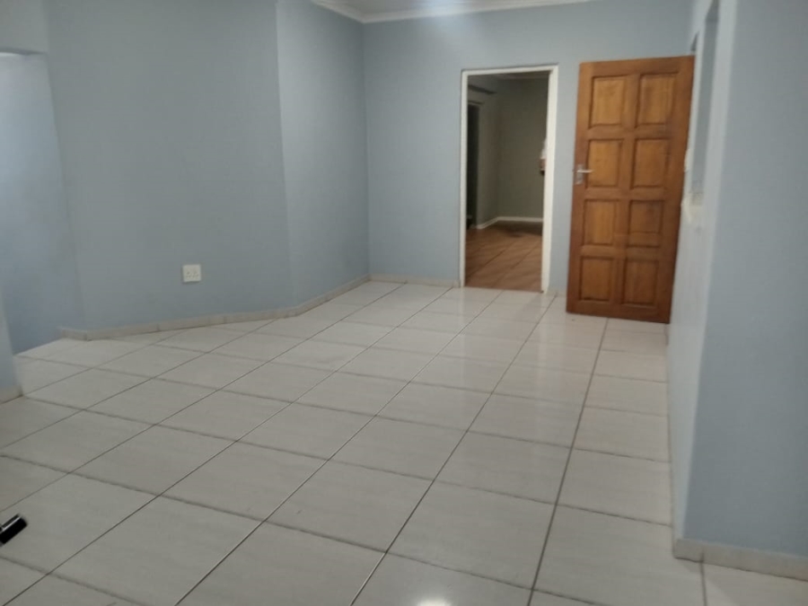 To Let 3 Bedroom Property for Rent in Naturena Gauteng