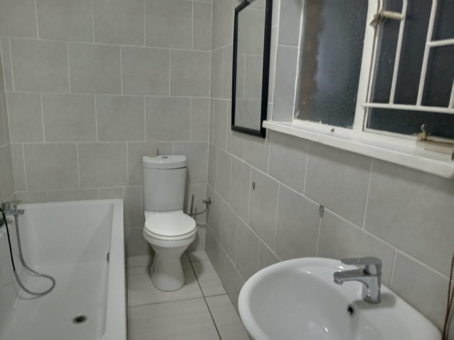 To Let 3 Bedroom Property for Rent in Naturena Gauteng