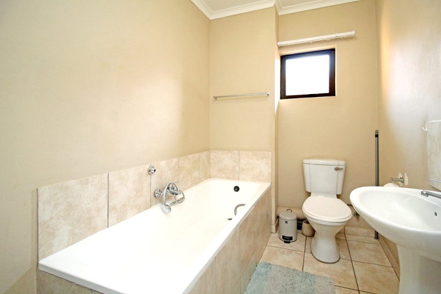 2 Bedroom Property for Sale in Witfield Gauteng