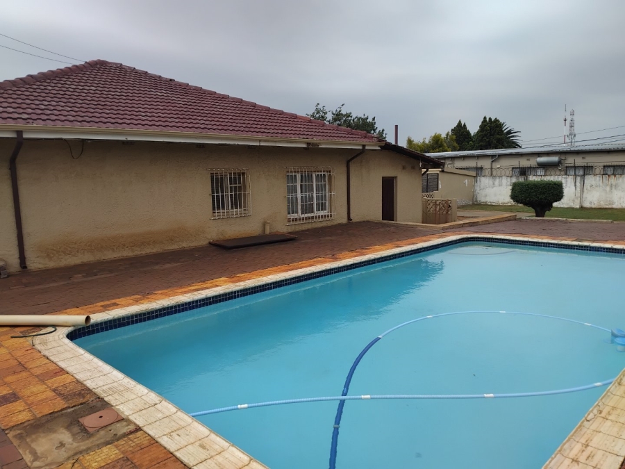 3 Bedroom Property for Sale in Primrose East Gauteng