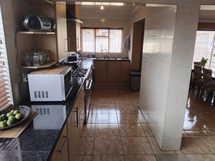 3 Bedroom Property for Sale in Primrose East Gauteng