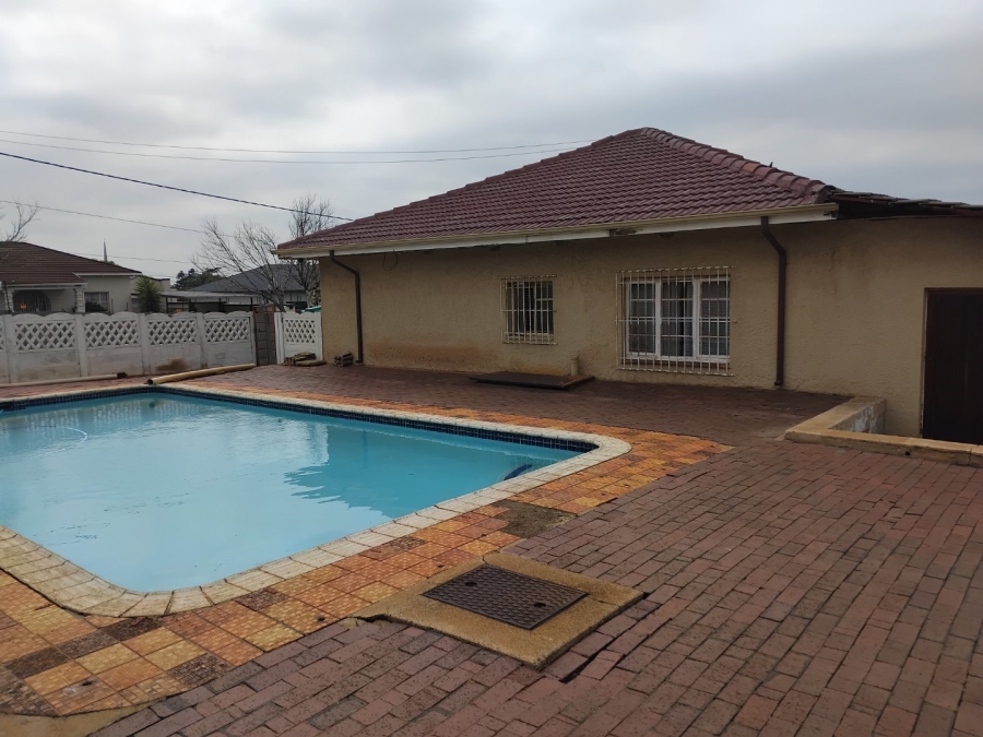 3 Bedroom Property for Sale in Primrose East Gauteng