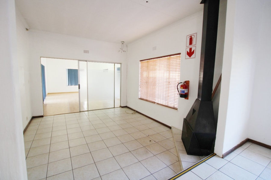 To Let 5 Bedroom Property for Rent in Eden Glen Gauteng