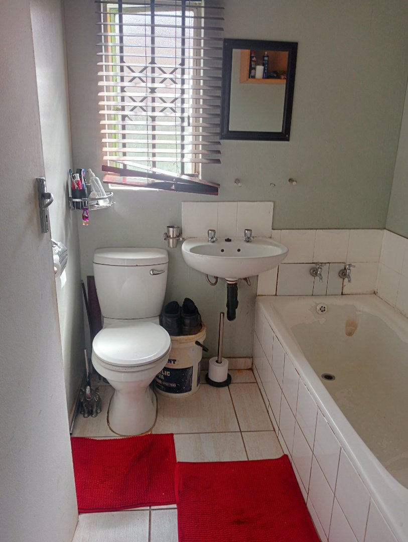 To Let 3 Bedroom Property for Rent in Windmill Park Gauteng