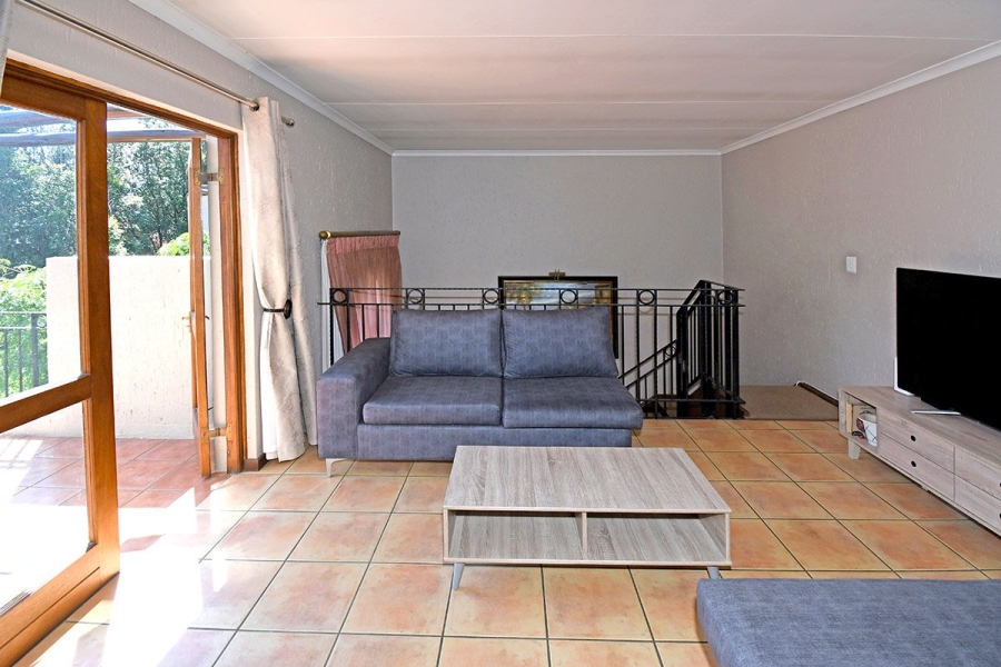 2 Bedroom Property for Sale in Pineslopes Gauteng