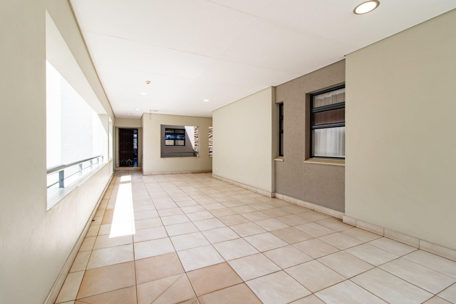 2 Bedroom Property for Sale in Bedford Gardens Gauteng