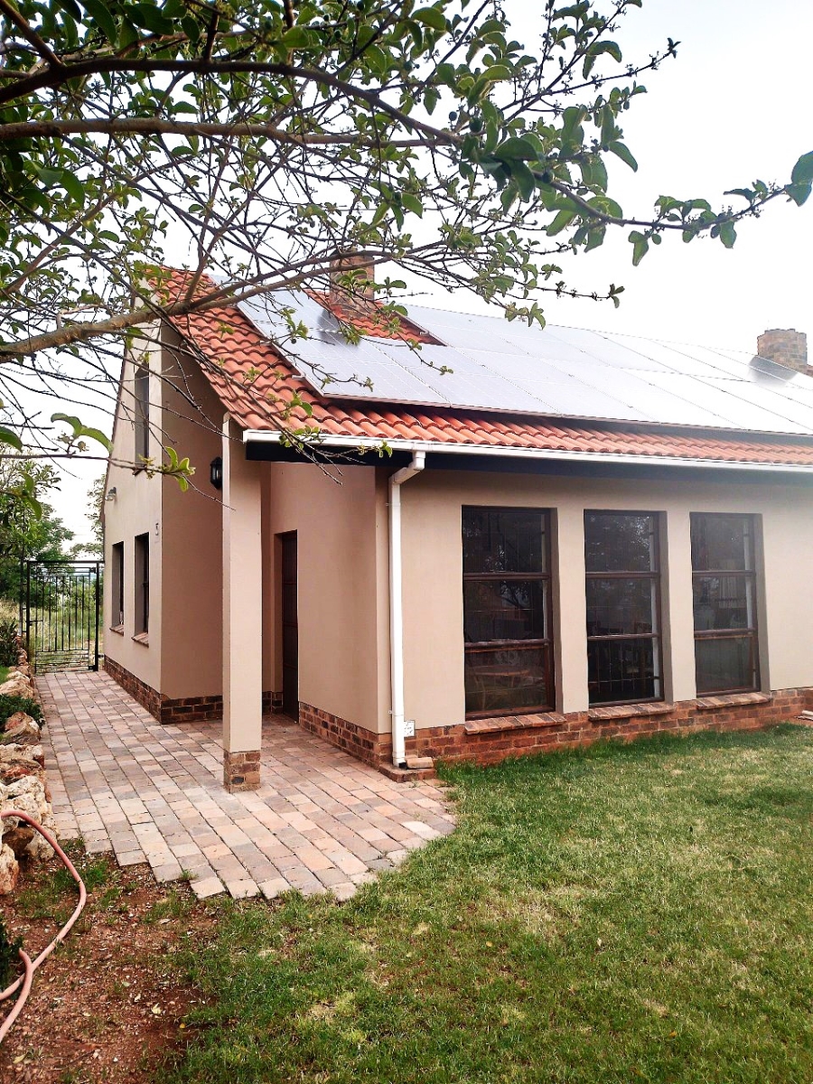 To Let 1 Bedroom Property for Rent in Rietfontein Gauteng