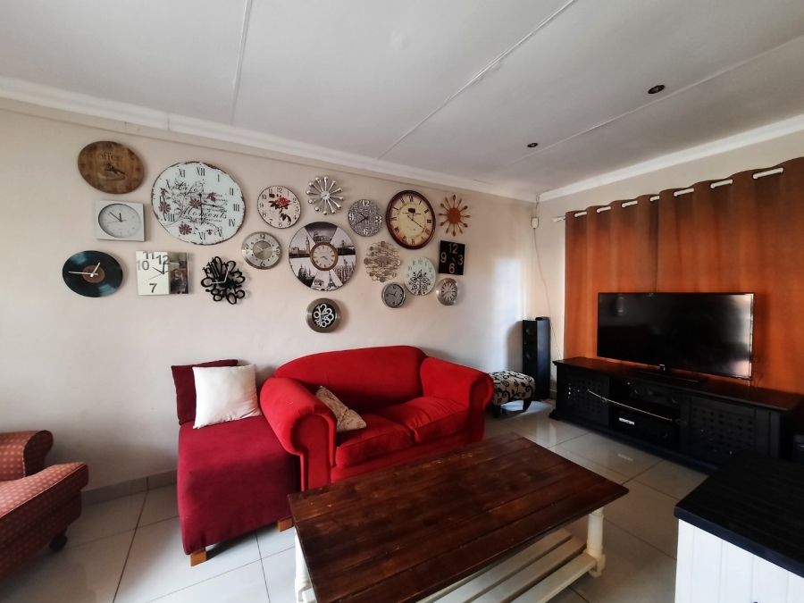 3 Bedroom Property for Sale in Highveld Gauteng