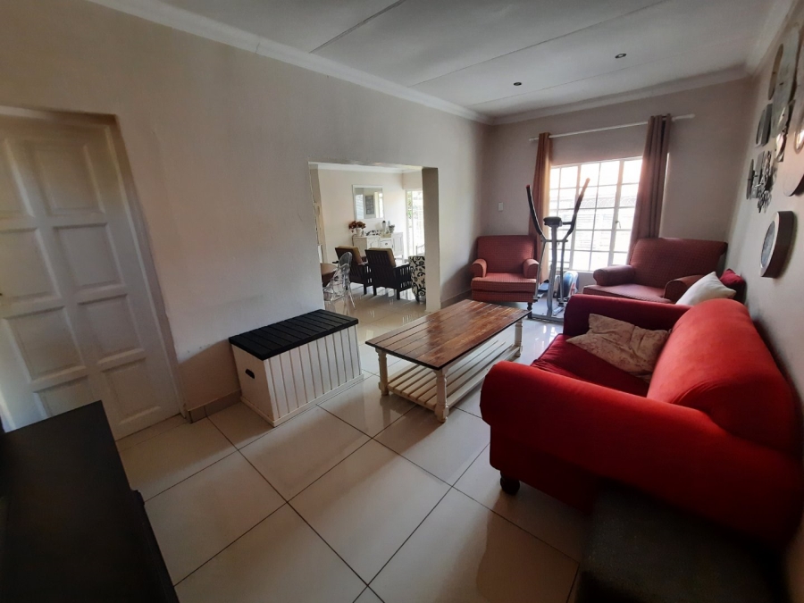 3 Bedroom Property for Sale in Highveld Gauteng