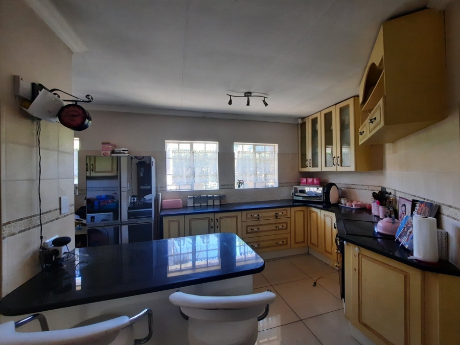 3 Bedroom Property for Sale in Highveld Gauteng