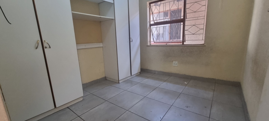 4 Bedroom Property for Sale in Protea North Gauteng