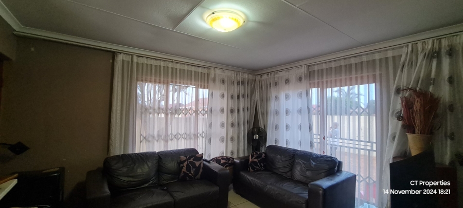 3 Bedroom Property for Sale in Crystal Park Gauteng