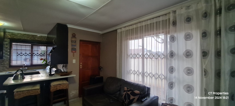 3 Bedroom Property for Sale in Crystal Park Gauteng