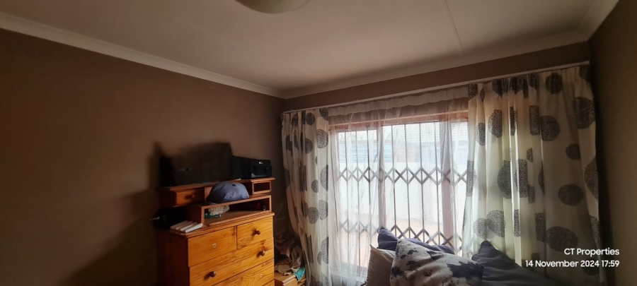 3 Bedroom Property for Sale in Crystal Park Gauteng