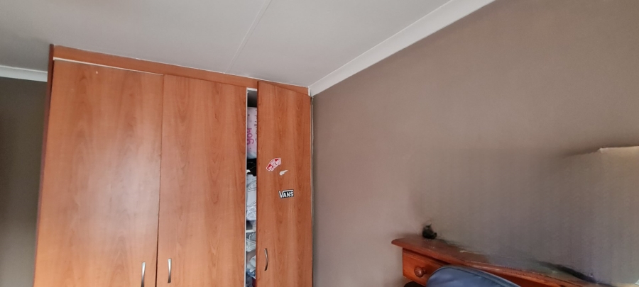 3 Bedroom Property for Sale in Crystal Park Gauteng