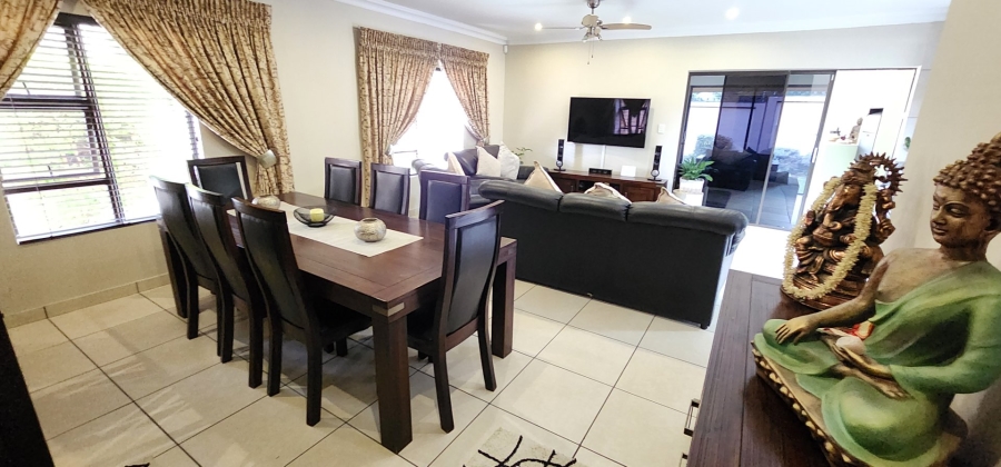 5 Bedroom Property for Sale in Raslouw Gardens Gauteng