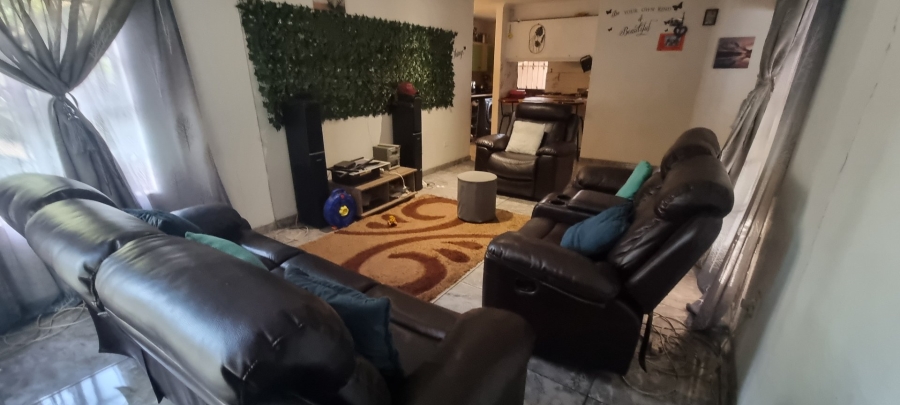 3 Bedroom Property for Sale in Bloubosrand Gauteng