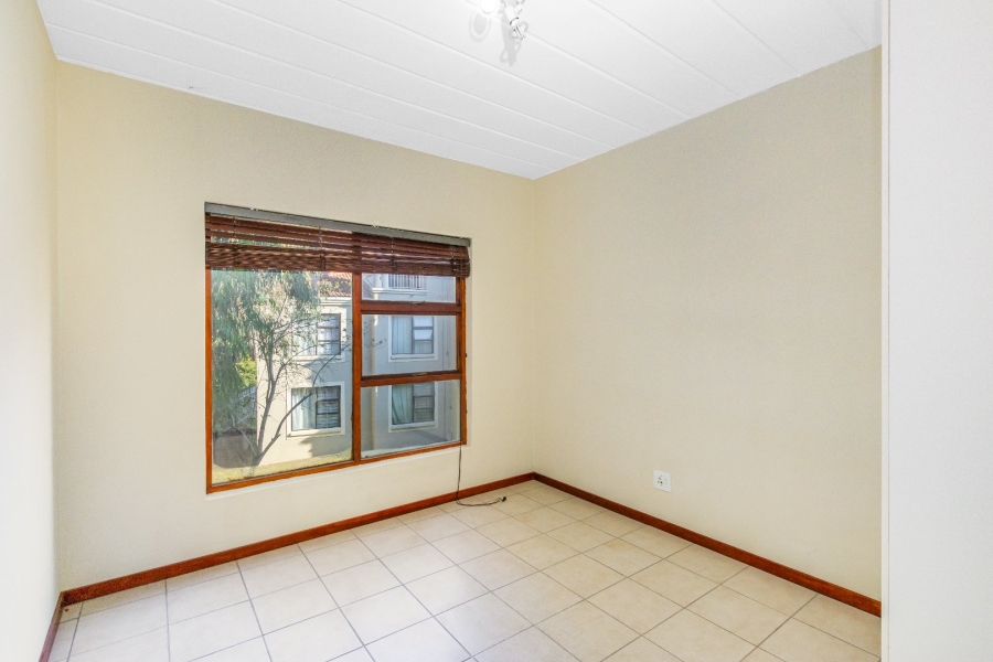 To Let 3 Bedroom Property for Rent in Northwold Gauteng