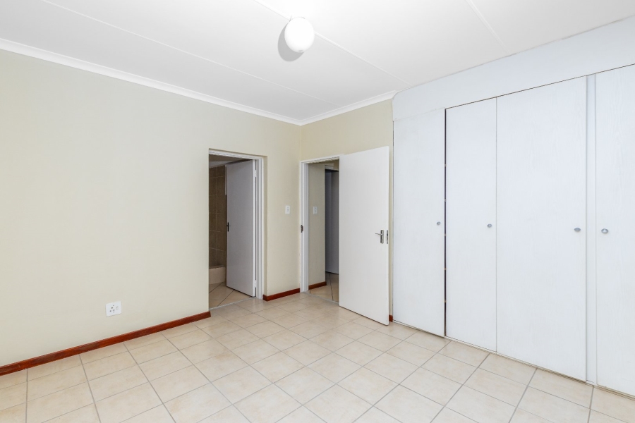 To Let 3 Bedroom Property for Rent in Northwold Gauteng