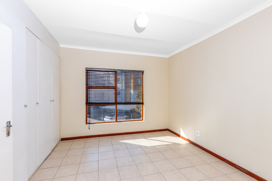 To Let 3 Bedroom Property for Rent in Northwold Gauteng