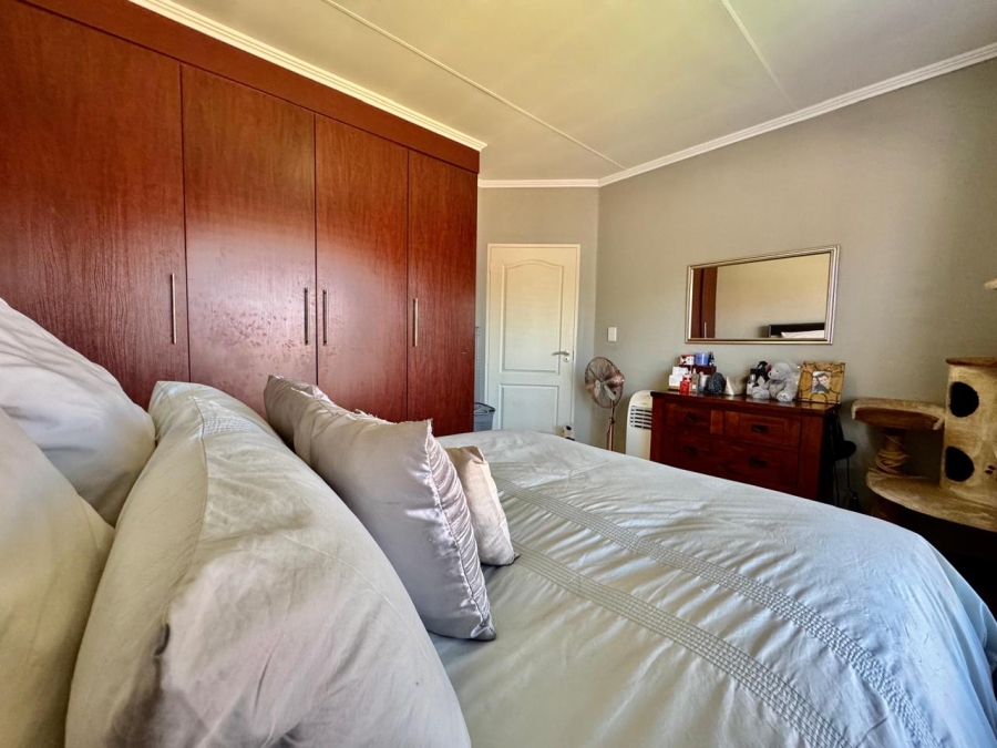 2 Bedroom Property for Sale in Glenvista Gauteng