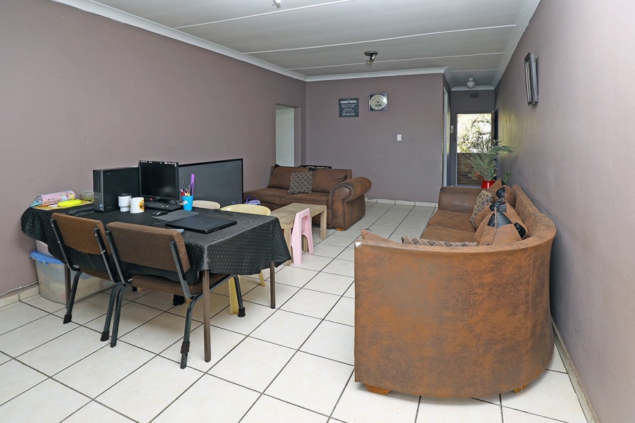 2 Bedroom Property for Sale in Windsor Gauteng