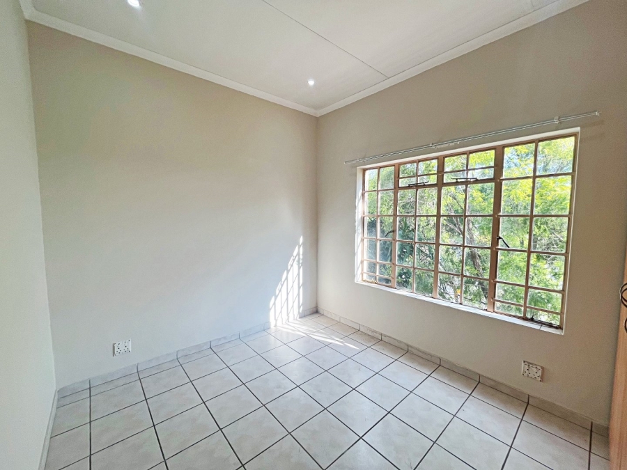 3 Bedroom Property for Sale in Amberfield Gauteng