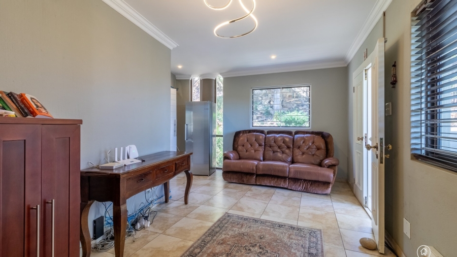 5 Bedroom Property for Sale in Bedfordview Gauteng