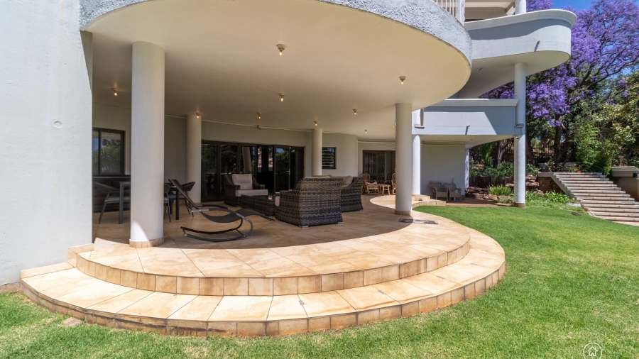 5 Bedroom Property for Sale in Bedfordview Gauteng