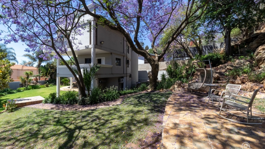 5 Bedroom Property for Sale in Bedfordview Gauteng