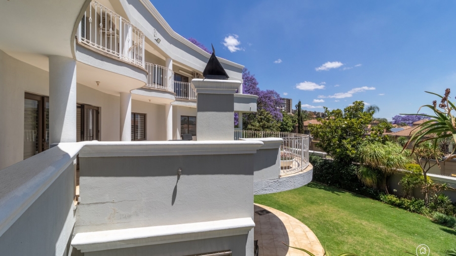 5 Bedroom Property for Sale in Bedfordview Gauteng