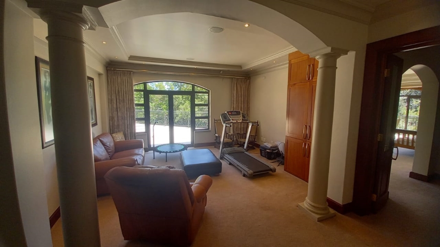 5 Bedroom Property for Sale in Bedfordview Gauteng