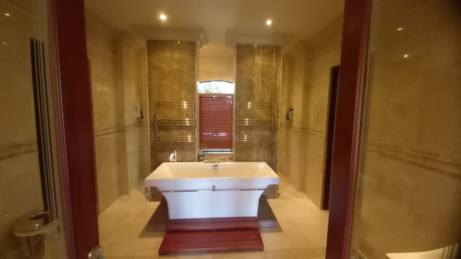 5 Bedroom Property for Sale in Bedfordview Gauteng